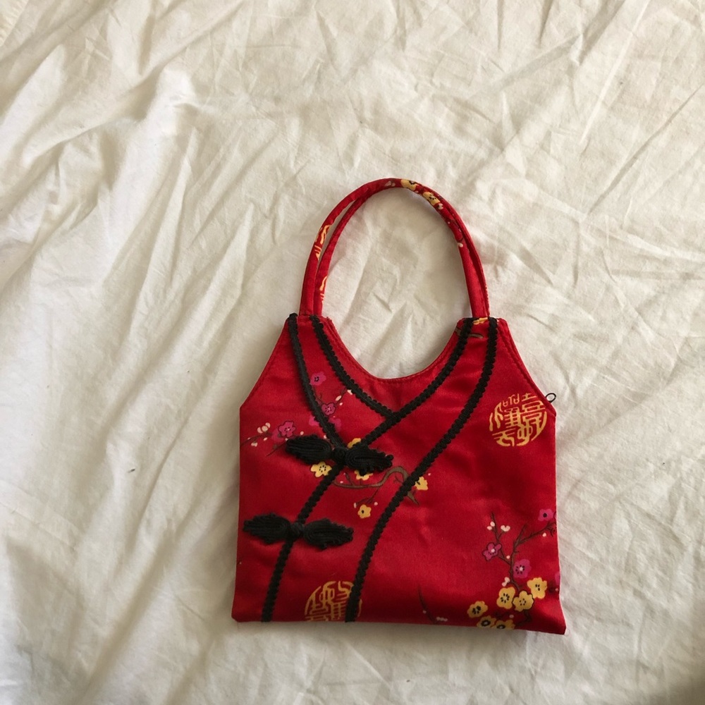 Red Chinese Purse